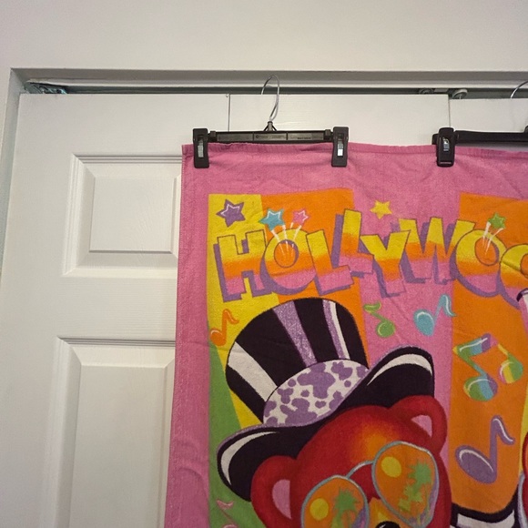 Vintage Used Condition Lisa Frank Hollywood Bear Beach Towel - Picture 7 of 12